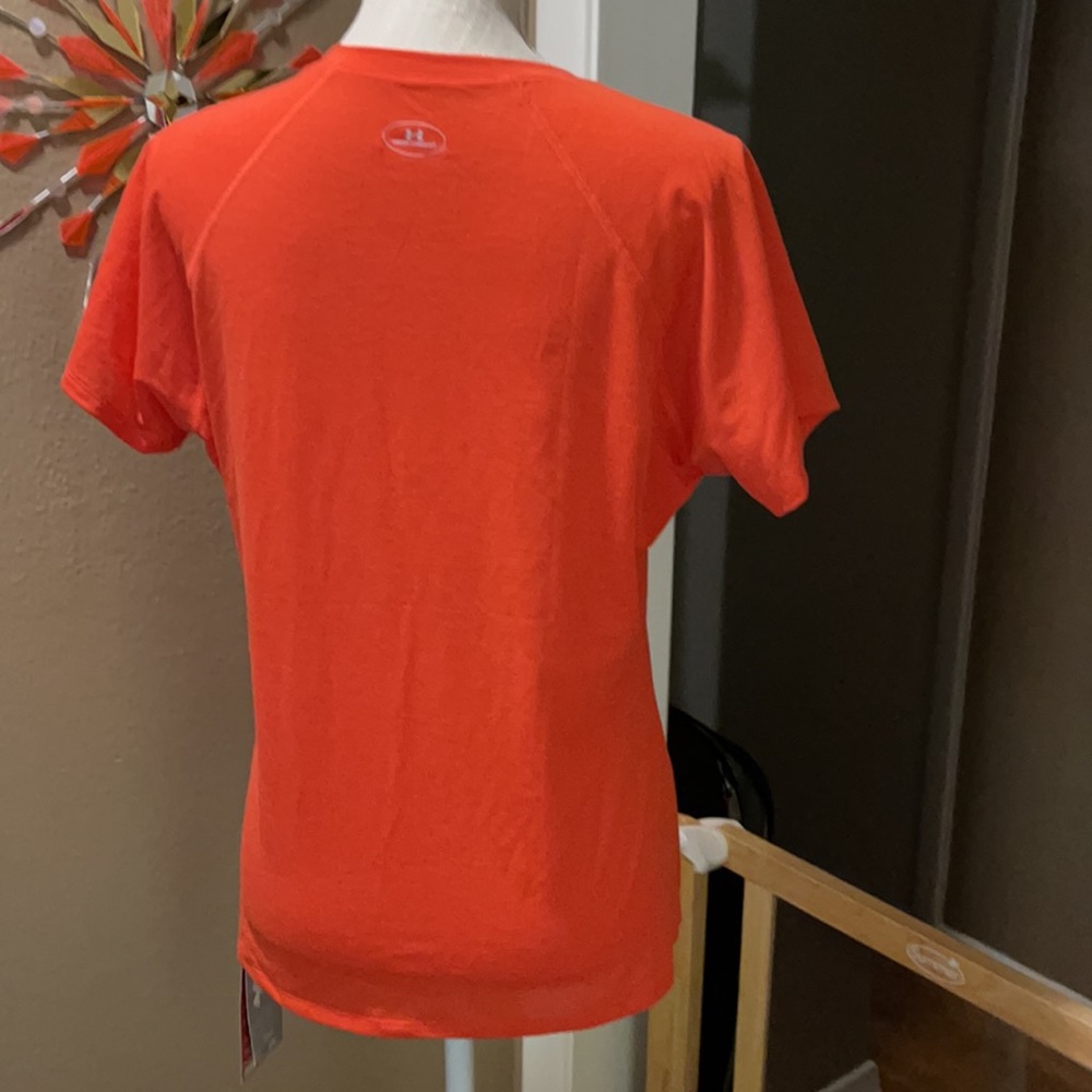 Shirt - Picture 3 of 4